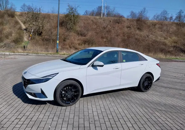 samochody osobowe Hyundai Elantra cena 88499 przebieg: 49770, rok produkcji 2022 z Łódź